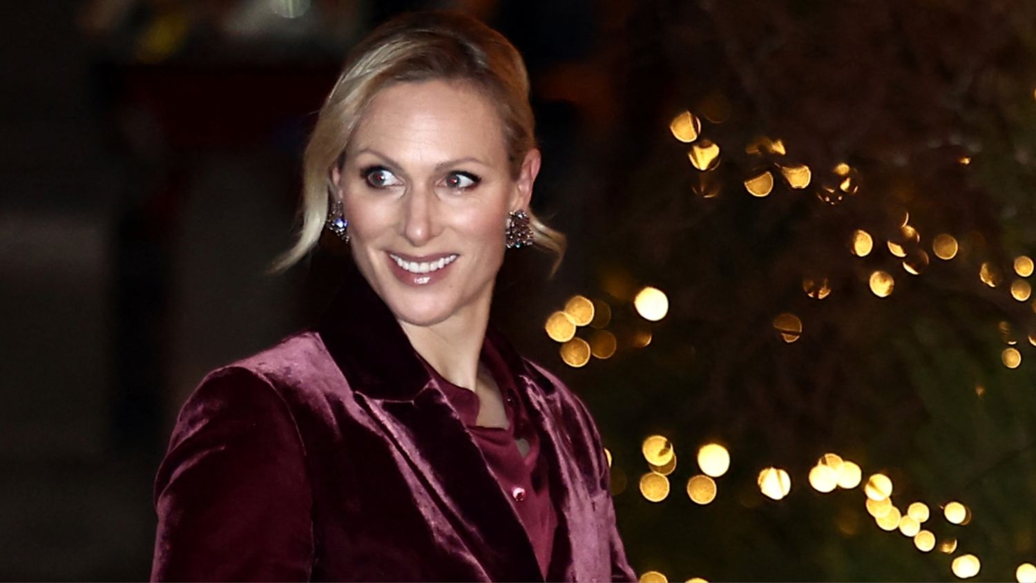 扎拉·廷德爾 (Zara Tindall) 的天鵝絨褲裝對於在職皇室來說相當大膽