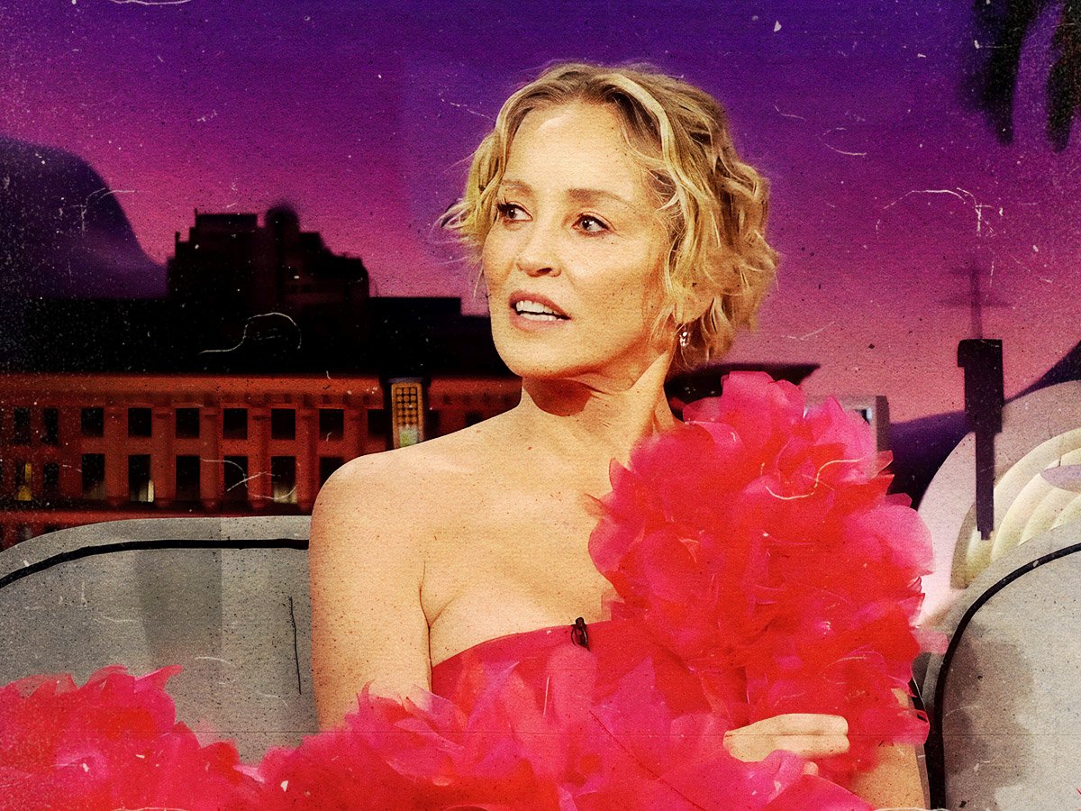 莎朗·斯通（Sharon Stone）在伊麗莎白·泰勒（Elizabeth Taylor）的令人嘆為觀止的靈感中：“她知道如何利用自己的身體講述故事”