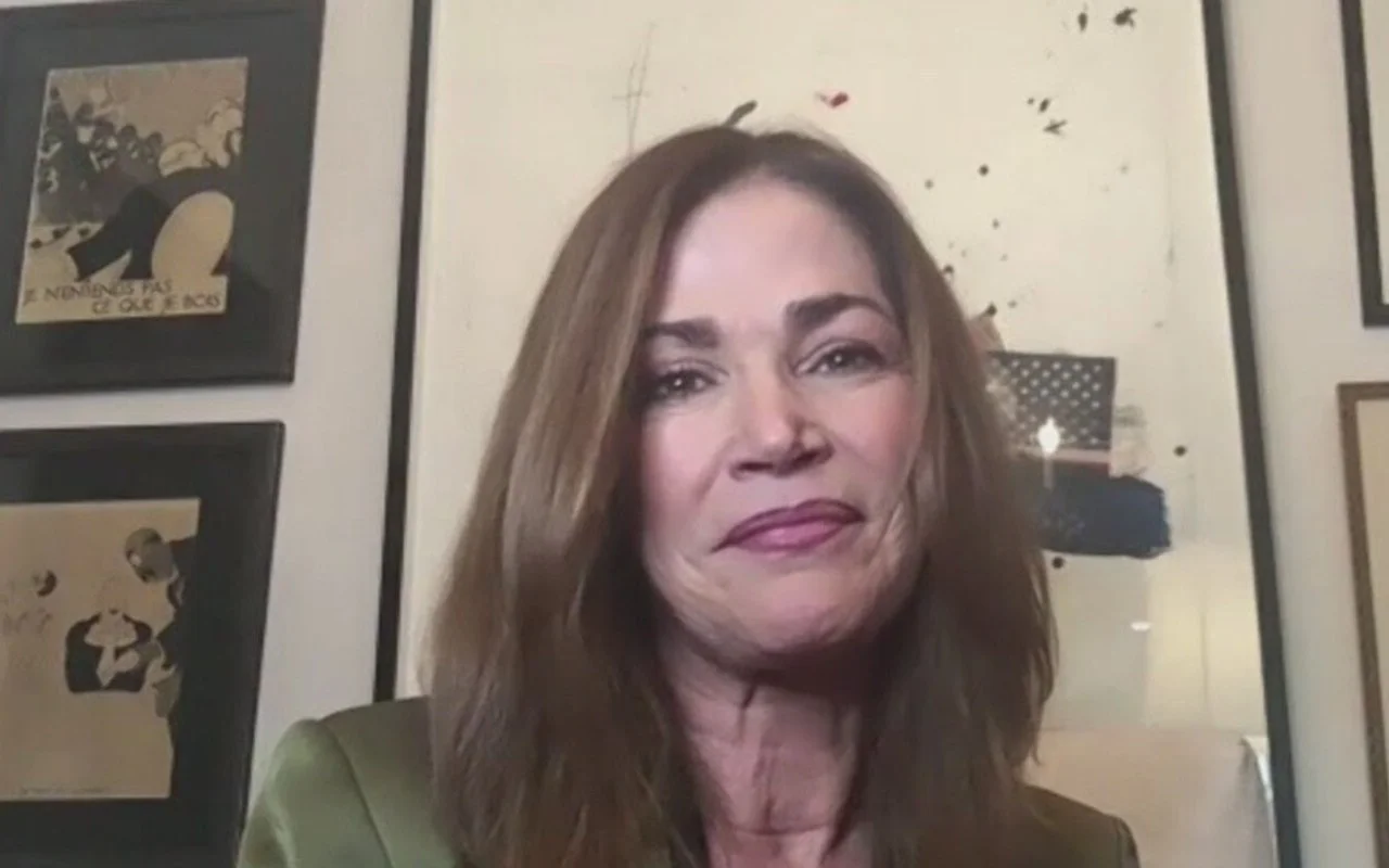 金·德萊尼（Kim Delaney）在重罪襲擊逮捕後逃脫了指控
